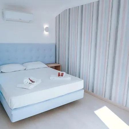 Coelha - Algarve's Pearl *